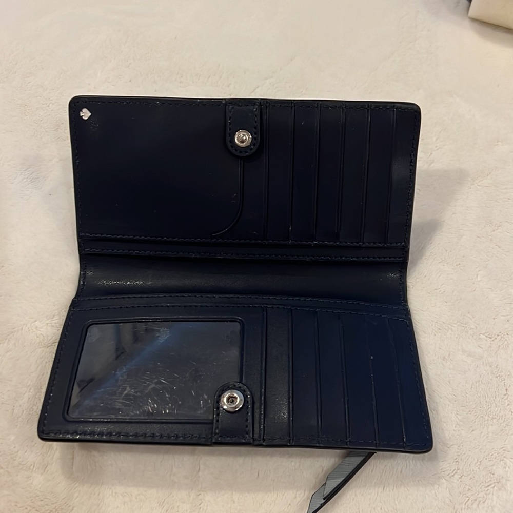 Kate Spade - Picture 2 of 3